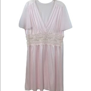 🆕 Midnite Romance Short Gown